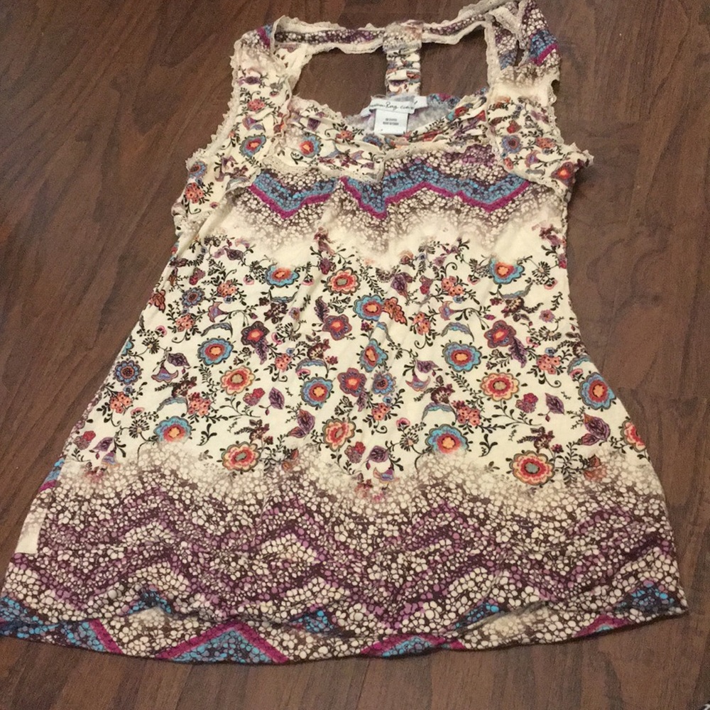 Floral sleeveless blouse